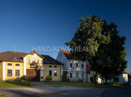 Prodej - zemědělský objekt, 1 759 m²