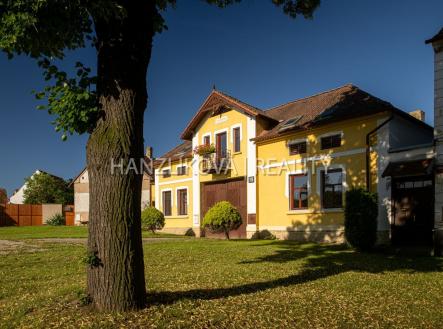 Prodej - zemědělský objekt, 1 759 m²