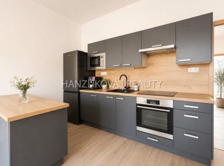 Pronájem bytu, 2+kk, 56 m²