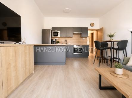 Pronájem bytu, 2+kk, 56 m²
