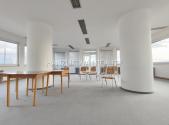 Pronájem kanceláře, 258 m²