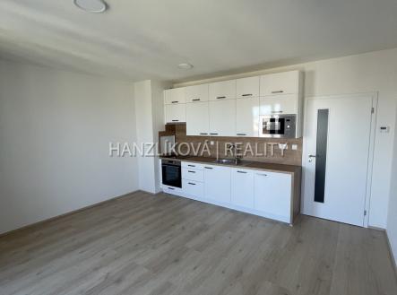 Pronájem bytu, 1+kk, 32 m²