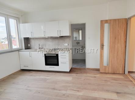 Pronájem bytu, 2+kk, 42 m²