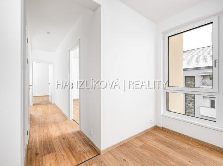 Pronájem bytu, 3+kk, 52 m²