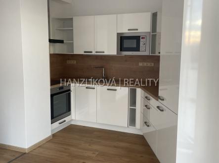 Pronájem bytu, 3+kk, 66 m²