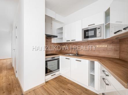 Pronájem bytu, 3+kk, 66 m²