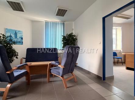 Pronájem kanceláře, 37 m²