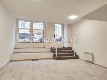 Pronájem kanceláře, 33 m² obrázek