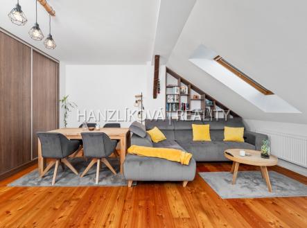 Pronájem bytu, 2+1, 67 m²