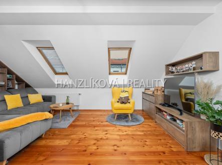 Pronájem bytu, 2+1, 67 m²