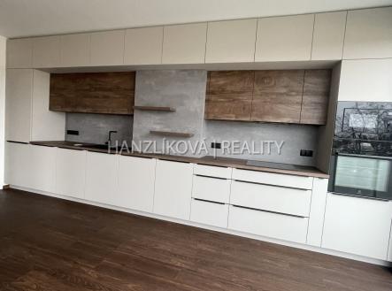 Pronájem bytu, 3+kk, 50 m²