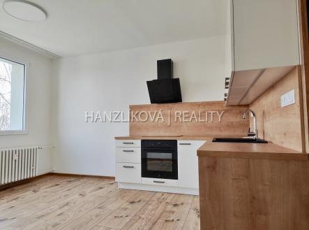 Pronájem bytu, 1+1, 40 m²