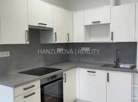 Pronájem bytu, 2+kk, 52 m²