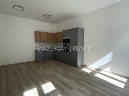 Pronájem bytu, 2+kk, 42 m²