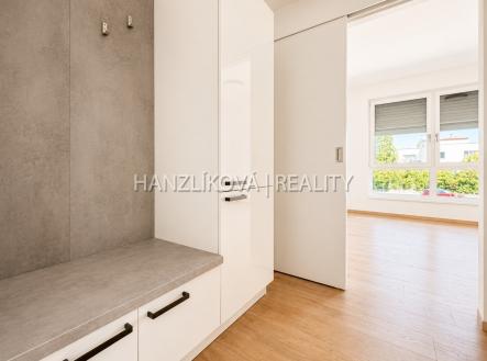Pronájem bytu, 1+kk, 24 m²