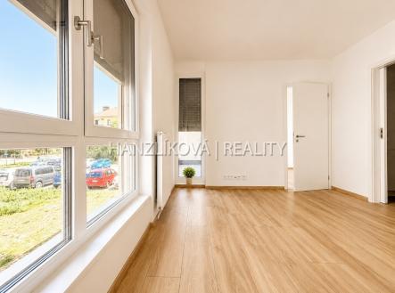 Pronájem bytu, 2+kk, 40 m²