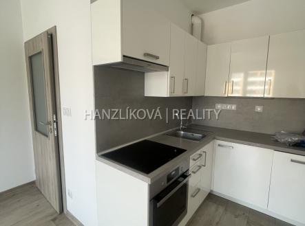 Pronájem bytu, 2+kk, 37 m²