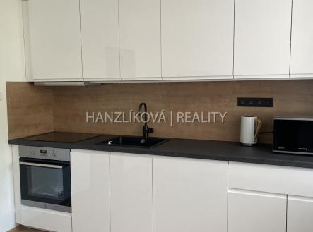 Pronájem bytu, 2+1, 53 m²