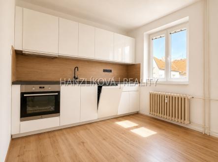 Pronájem bytu, 2+1, 53 m²