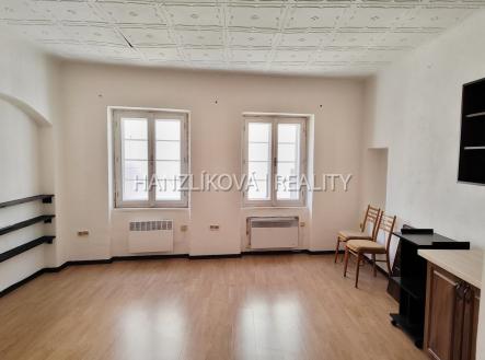 Pronájem bytu, 1+1, 40 m²