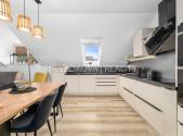 Pronájem bytu, 3+kk, 150 m²