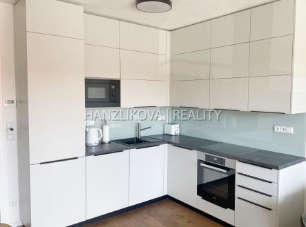 Pronájem bytu, 2+kk, 51 m²