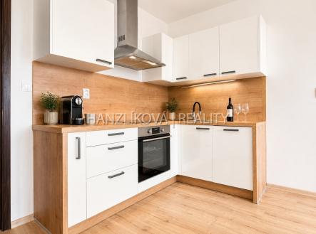 Pronájem bytu, 2+kk, 55 m²