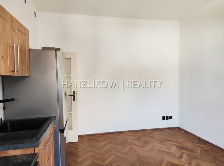 Pronájem bytu, 2+kk, 32 m²