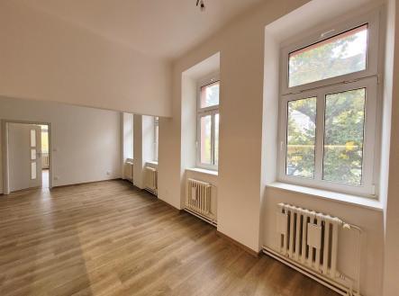 Pronájem bytu, 3+kk, 90 m²