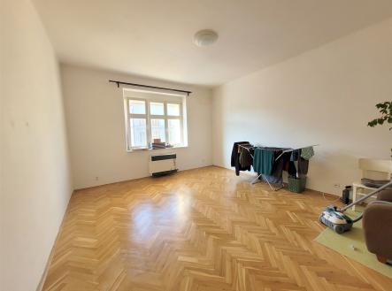 Pronájem bytu, 2+1, 60 m² obrázek
