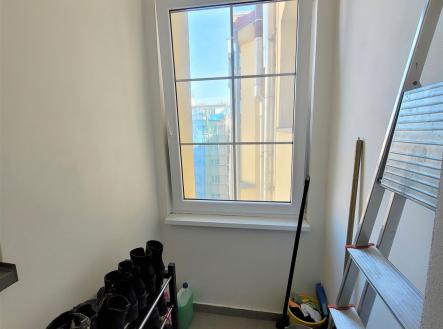 Pronájem bytu, 2+1, 60 m²