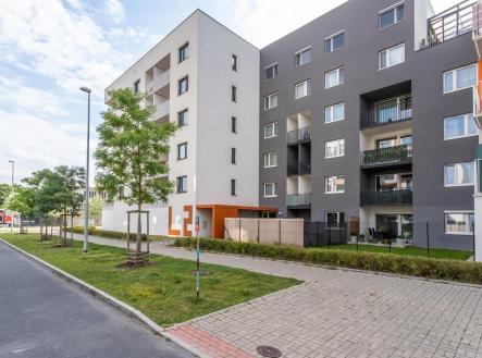 Pronájem bytu, 1+kk, 35 m²