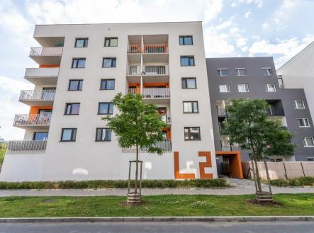 Pronájem bytu, 1+kk, 35 m²