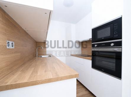 Pronájem bytu, 2+kk, 46 m²