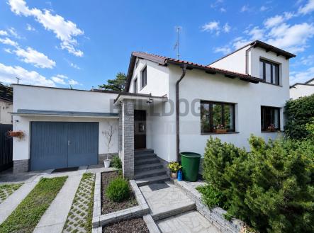 Prodej domu/vily, 211 m²