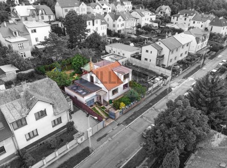 Prodej rodinného domu 211 m², Praha - Malešice