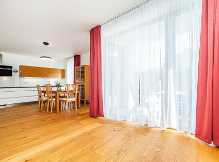 Pronájem bytu, 3+kk, 89 m²