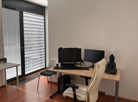 Pronájem bytu, 1+kk, 40 m²