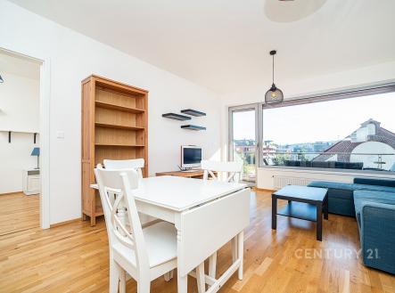 Pronájem bytu, 2+kk, 60 m²
