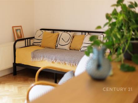 Pronájem bytu, 2+kk, 57 m²