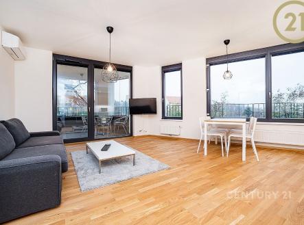 Pronájem bytu, 2+kk, 58 m²