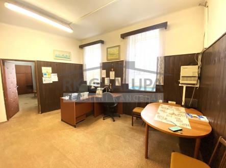 Pronájem kanceláře, 47 m²
