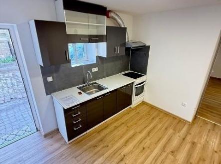 Pronájem bytu, 2+kk, 40 m²