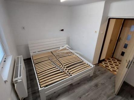 Pronájem bytu, 2+1, 56 m²