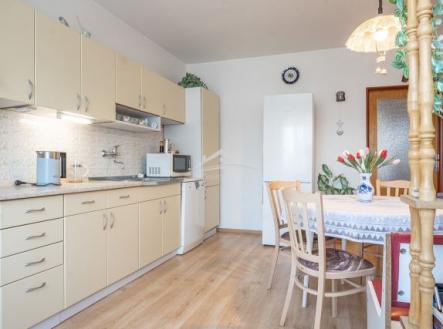 Prodej domu/vily, 330 m²