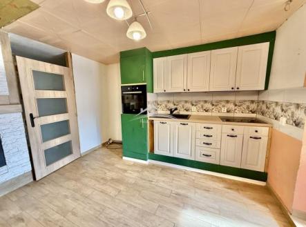 Pronájem domu/vily, 100 m²