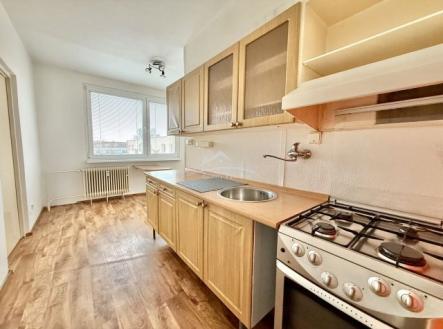 Pronájem bytu, 2+1, 58 m²