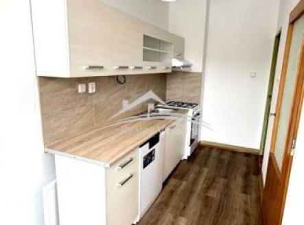 Pronájem bytu, 3+1, 73 m²