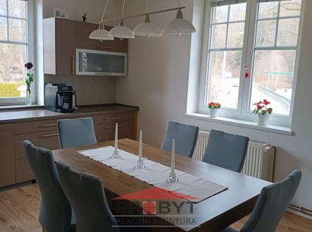 Prodej bytu, 4+1, 110 m²