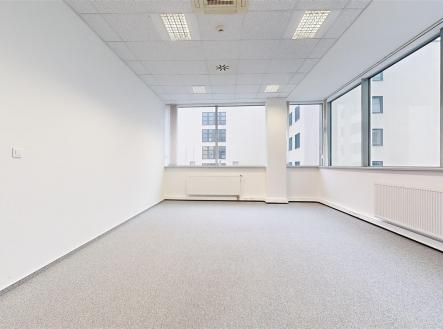 Pronájem kanceláře, 200 m²